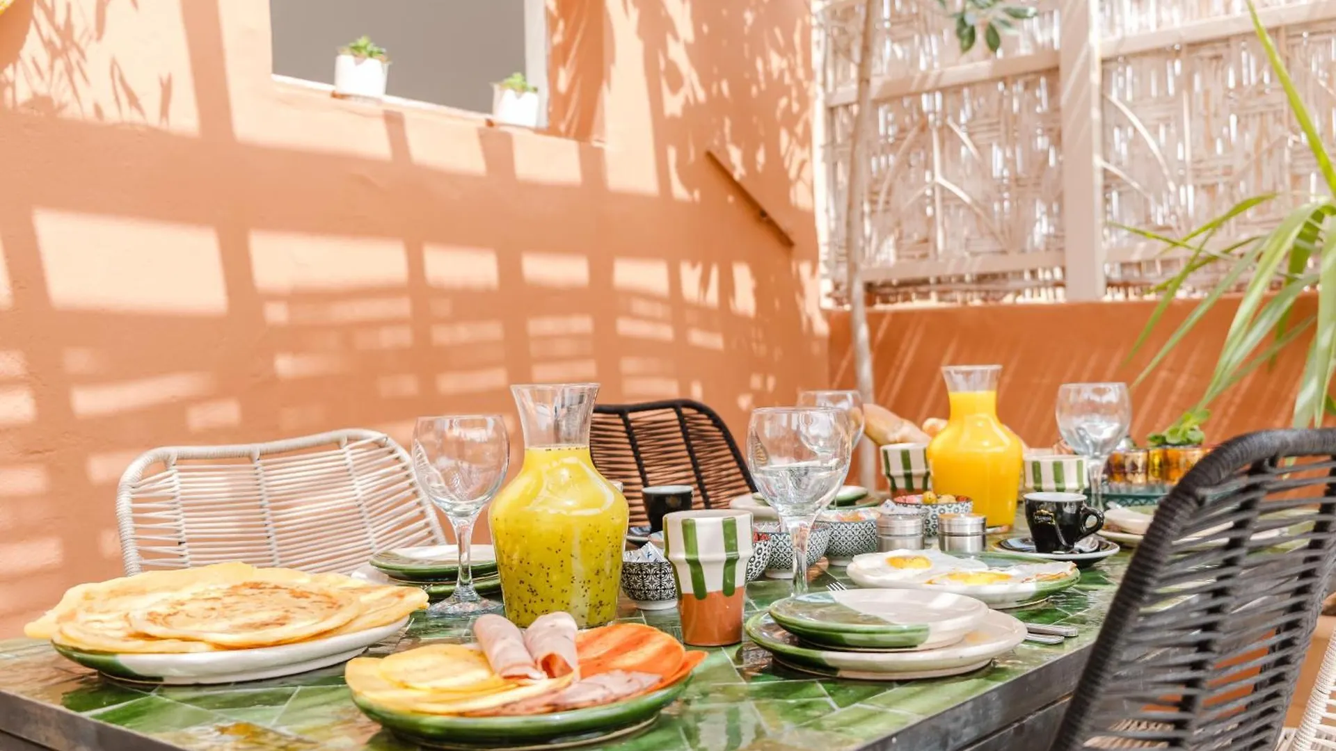 Heart Of Gueliz - Riad With Rooftop & Heated Pool Μαρακές