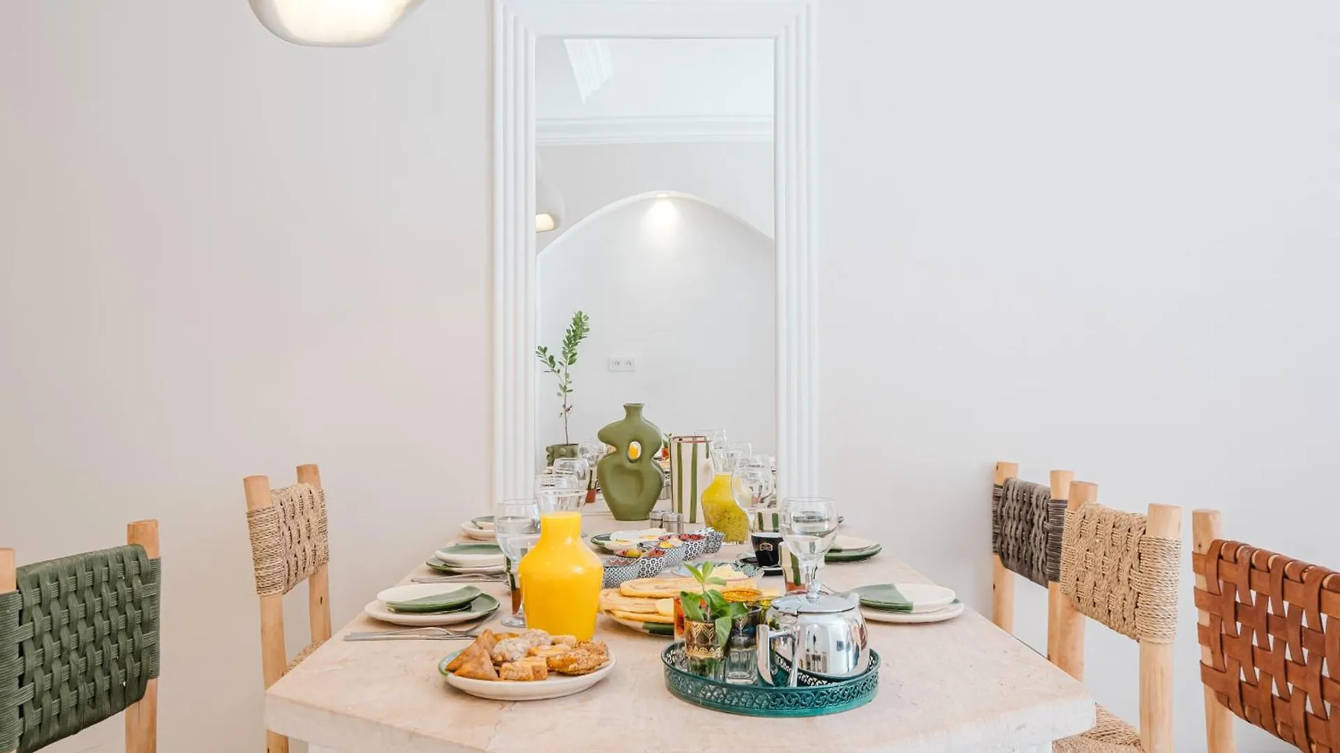 Heart Of Gueliz - Riad With Rooftop & Heated Pool Marrakesh Morocco